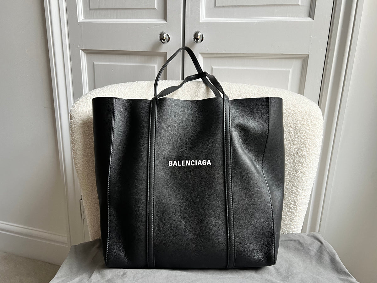 Balenciaga Black Every Day Small Tote Bag RRP 1050