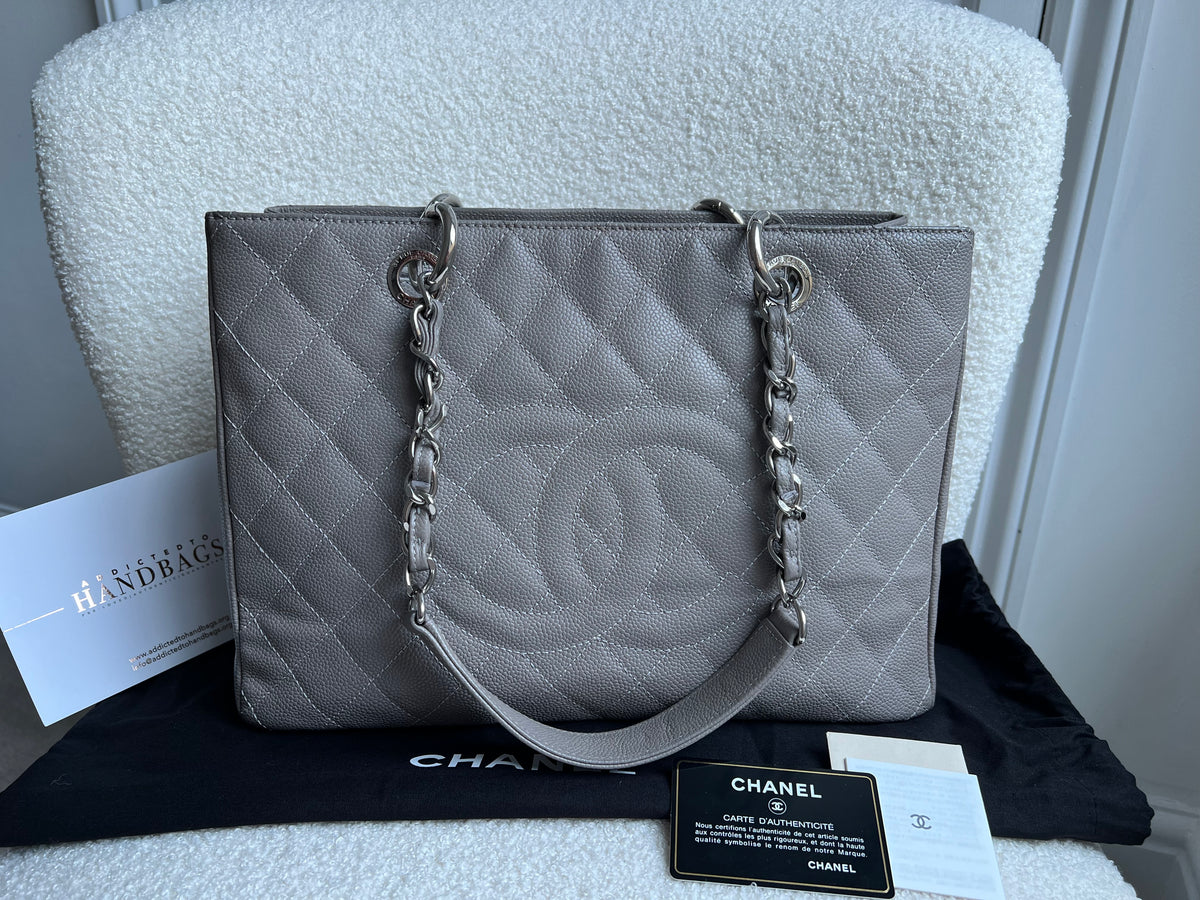 Chanel gabrielle shopping tote sale