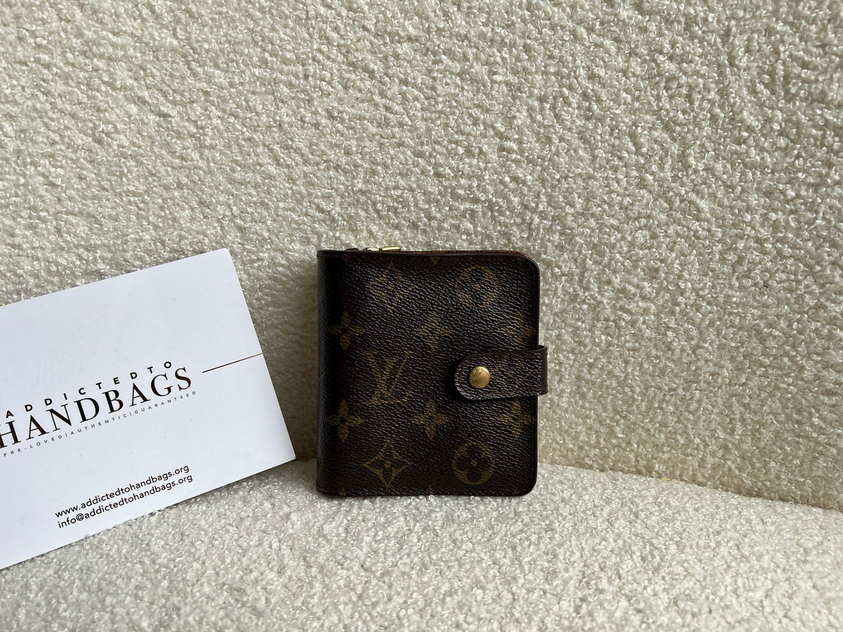 Louis Vuitton Compact Monogram Zip Bifold Wallet high quality