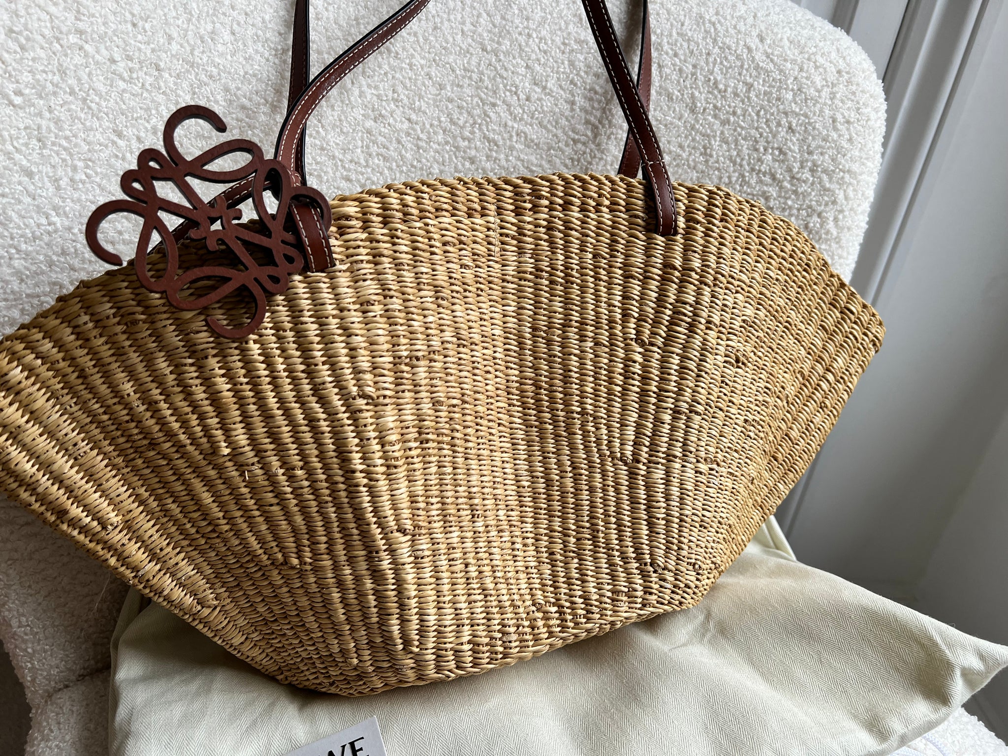 Loewe Shell Small Elephant Grass and Leather Basket Bag (RRP