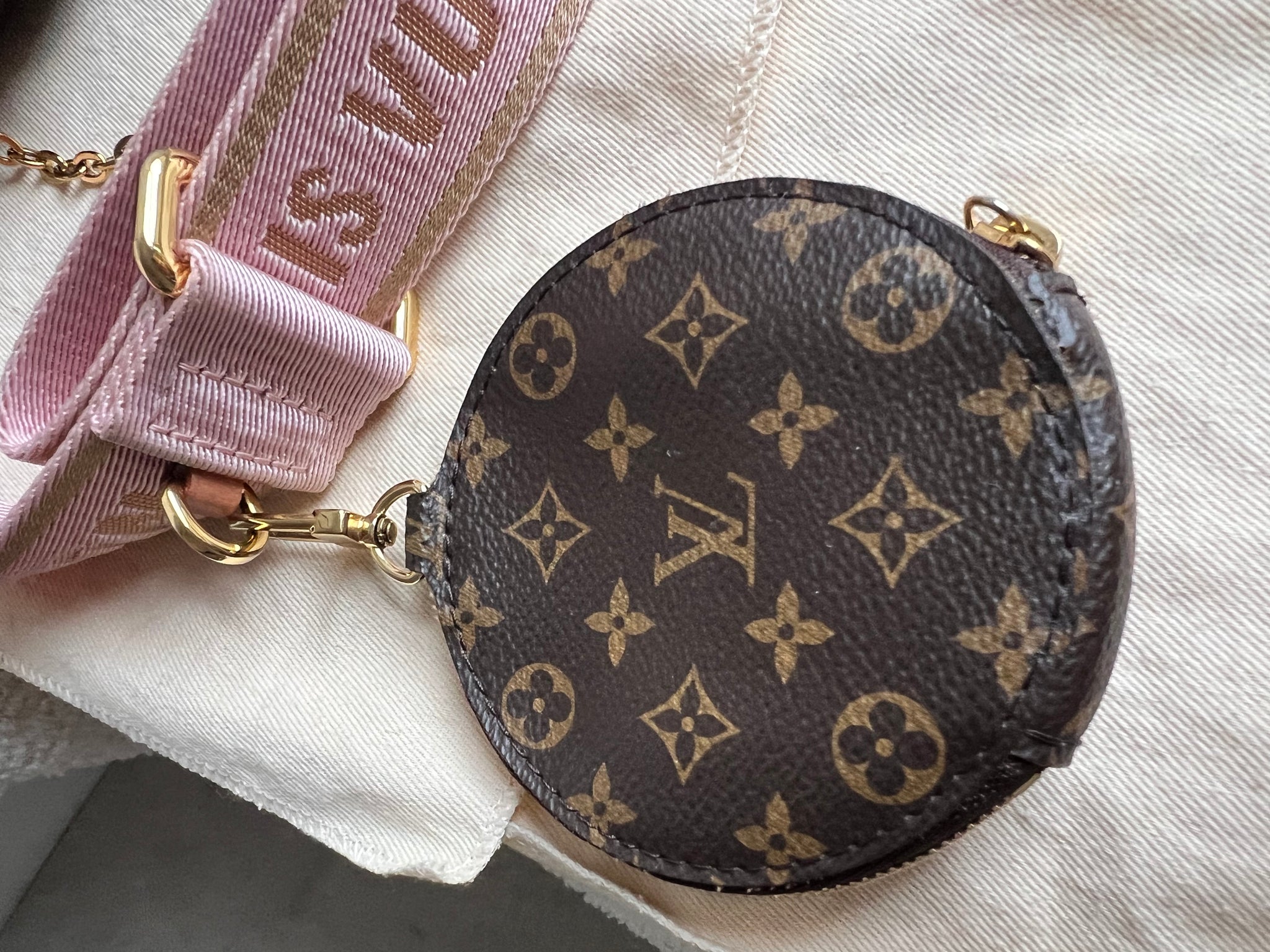 Louis Vuitton Multi Pochette Accessoires Rose Chiaro (RRP £2030