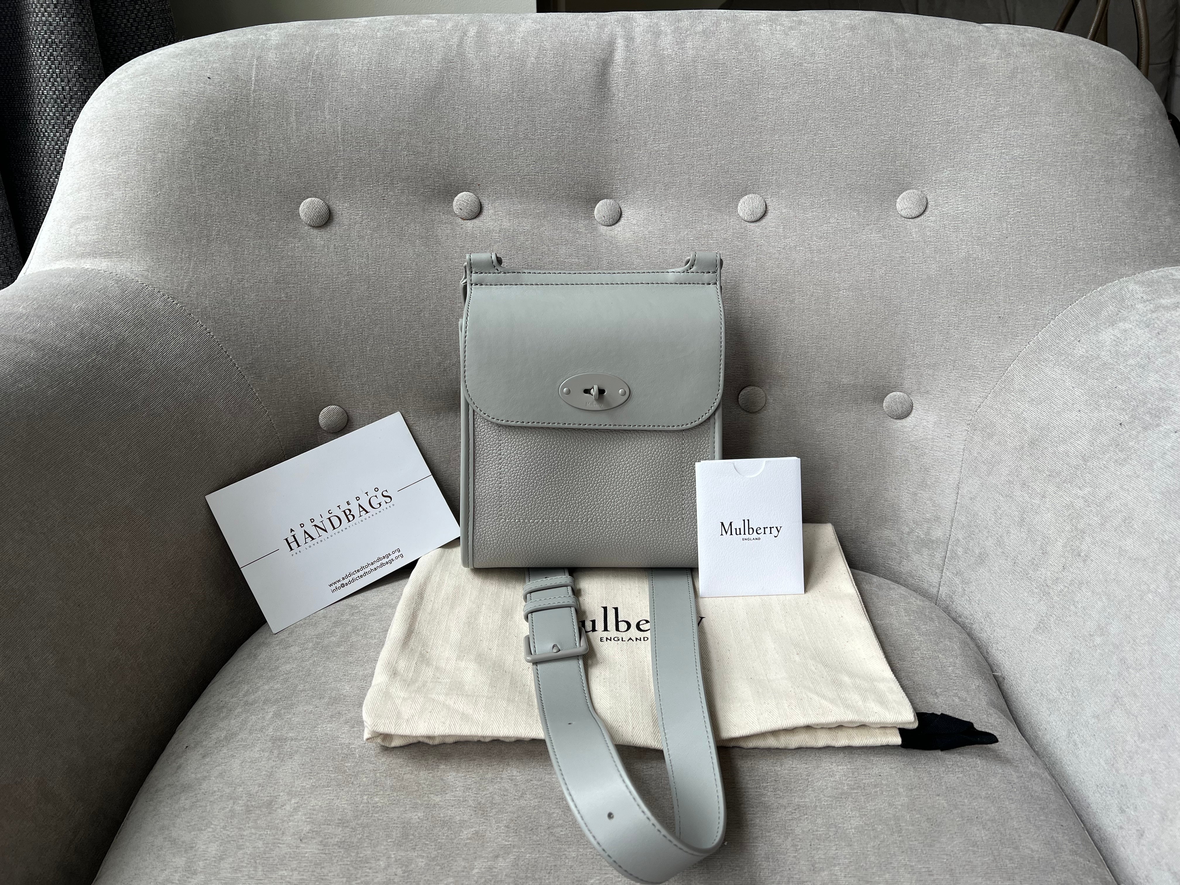 Mulberry Small Antony in Solid Grey Small Classic Grain - SOLD