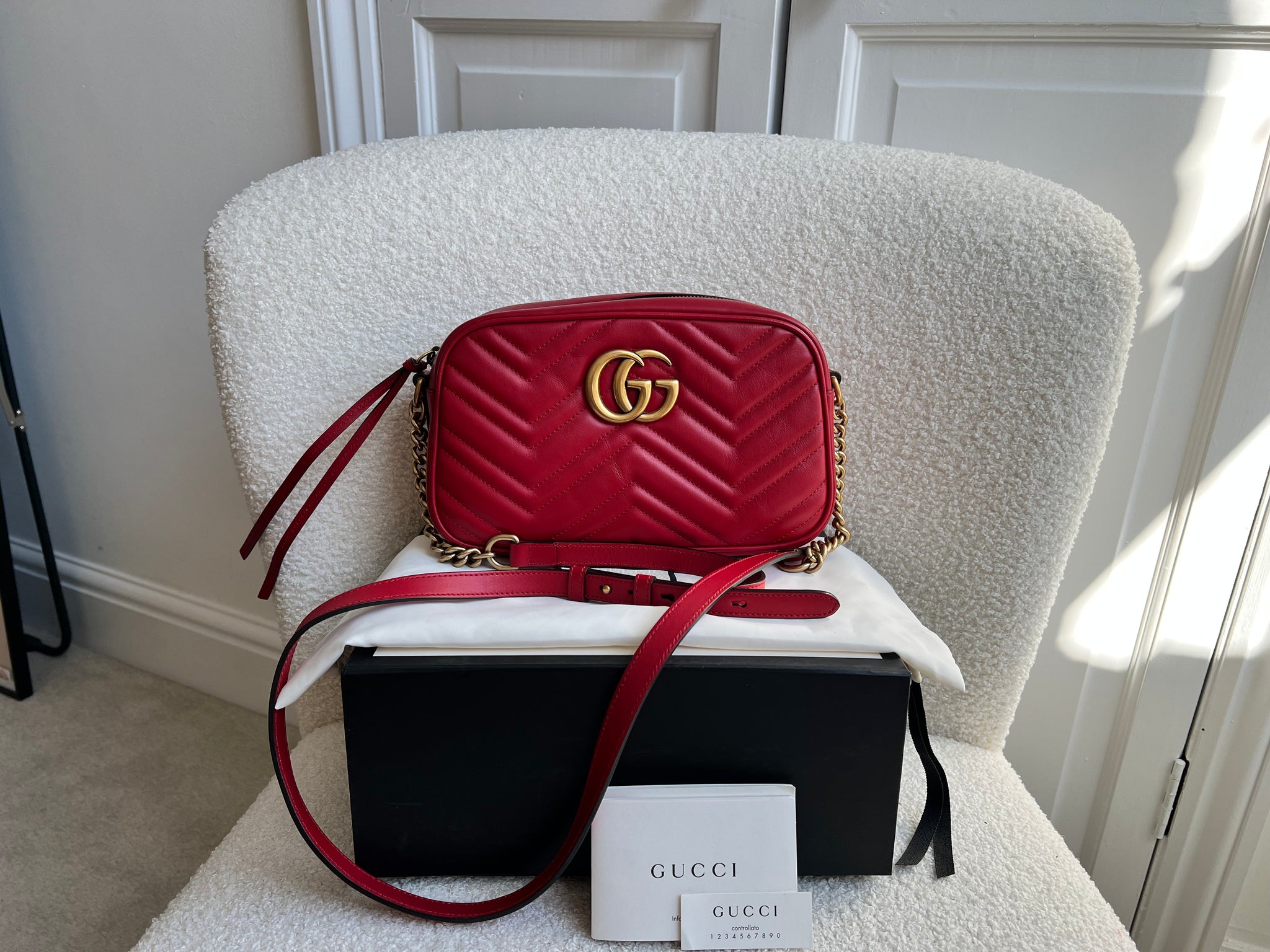 Sling Bag Gucci Gg Marmont Small Camera Bag Gucci GG Red Marmont