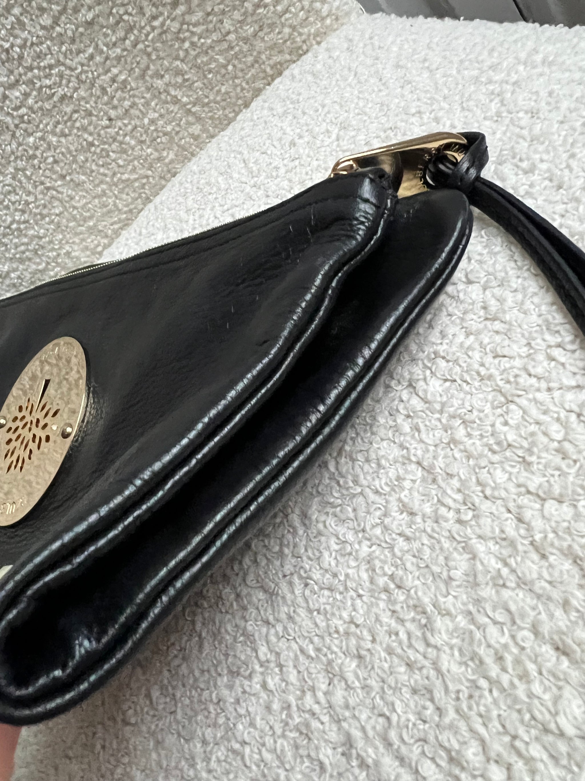 Mulberry Black Daria Clutch (RRP £550) – Addicted to Handbags Mulberry Black Daria Clutch (RRP £550) – Addicted to Handbags
