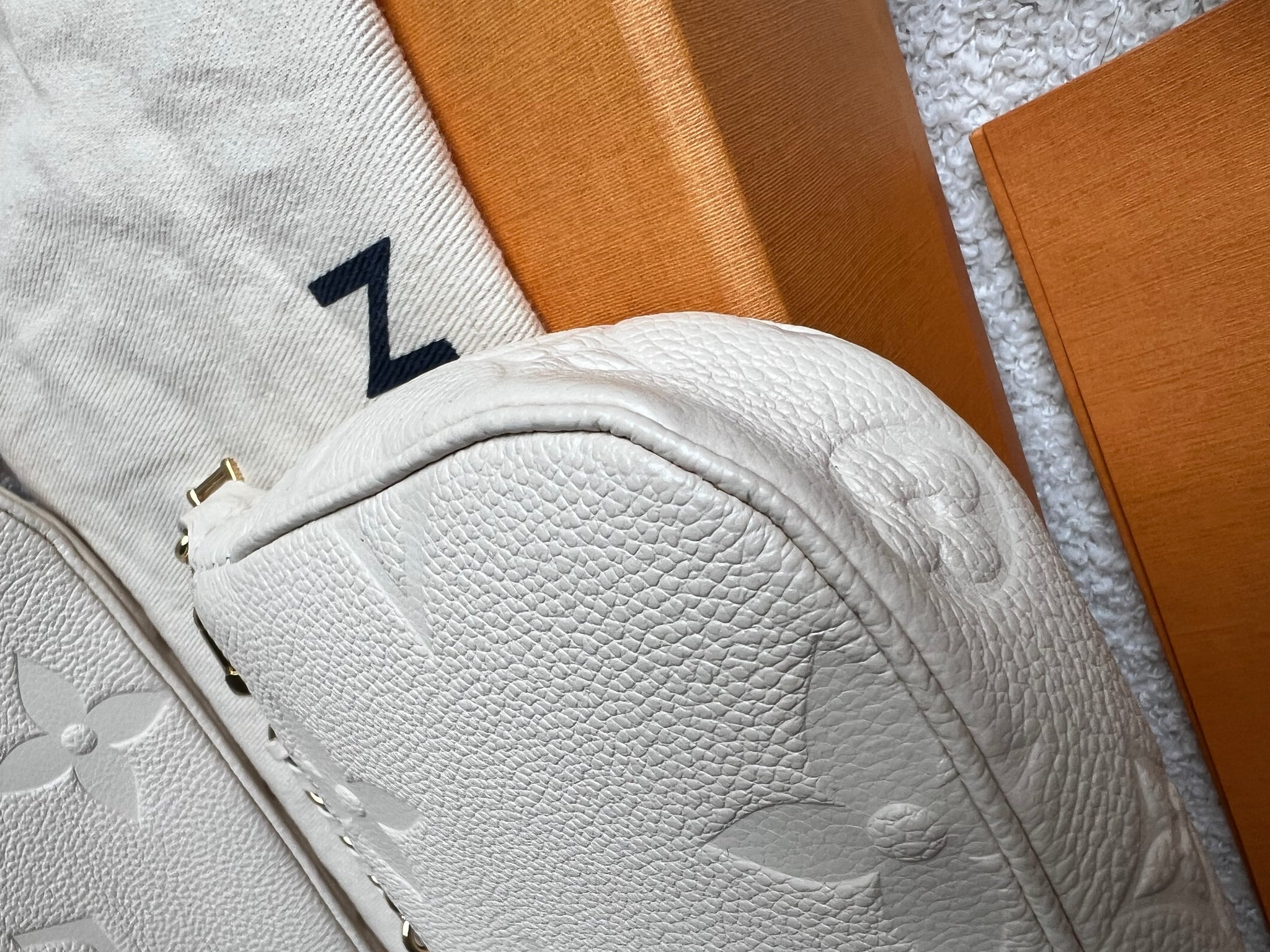Louis Vuitton Multi Pochette Accessoires Creme Empreinte (RRP