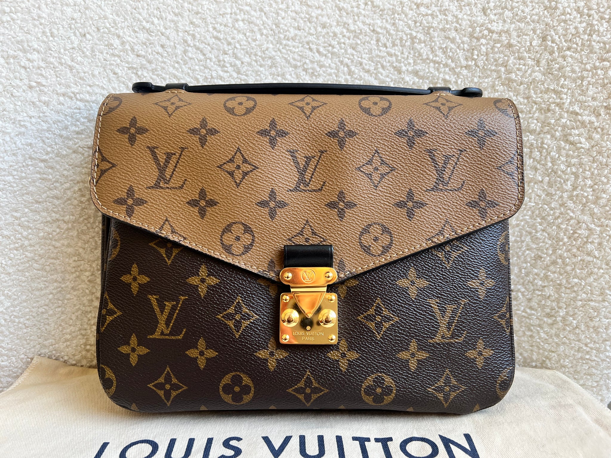 Louis Vuitton Pochette Metis Reverse Monogram Pochette Metis