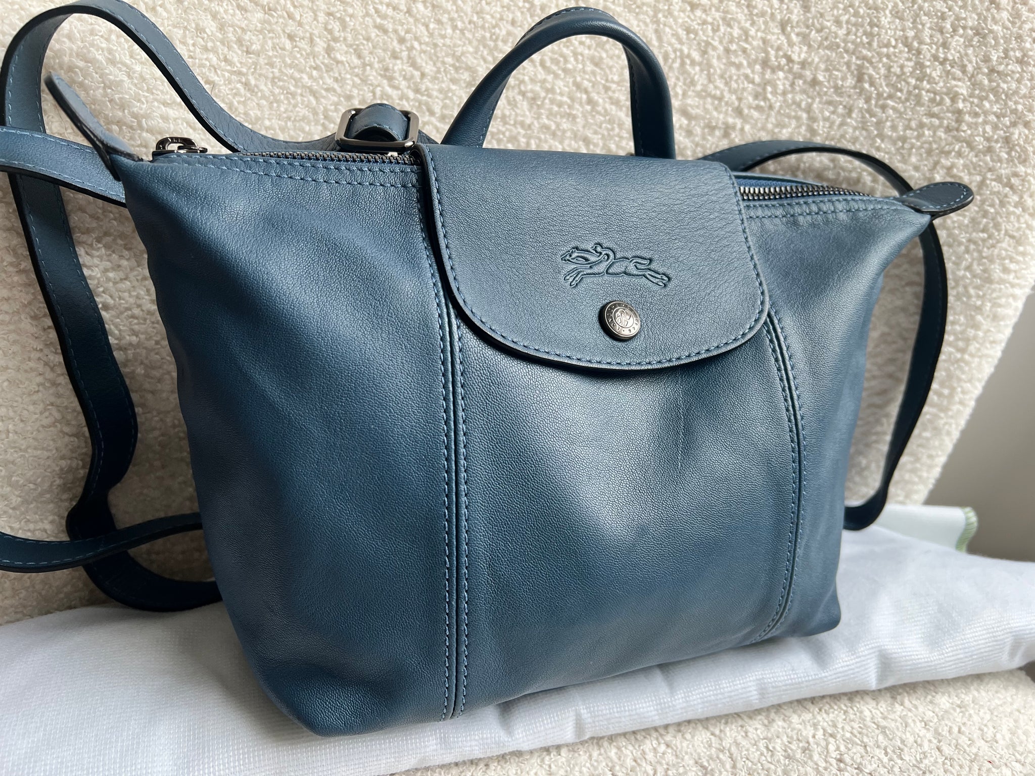 Longchamp Blue Leather Pliage Mini Backpack (RRP £320  display picture 1