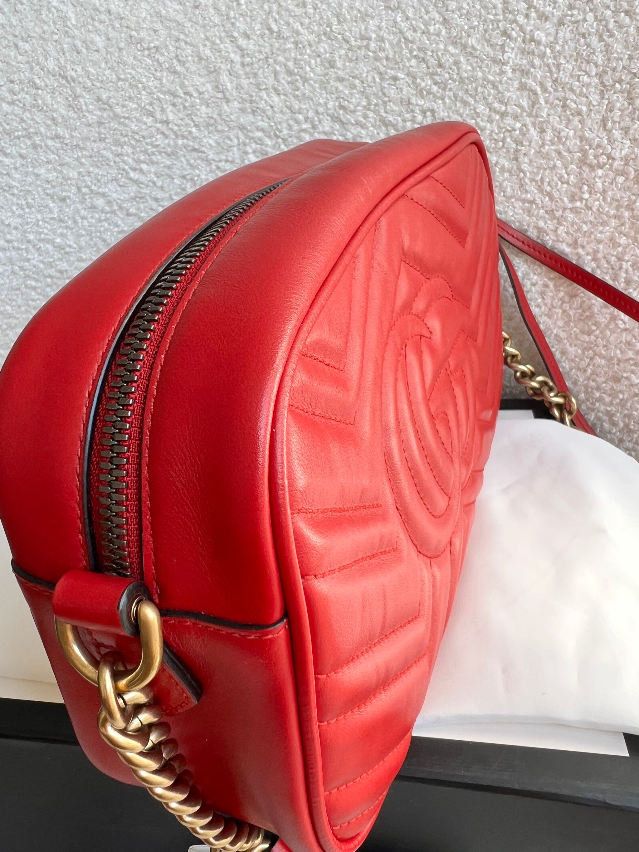 Gucci GG Red Marmont Small Shoulder Bag (RRP £1,440) – Addicted to