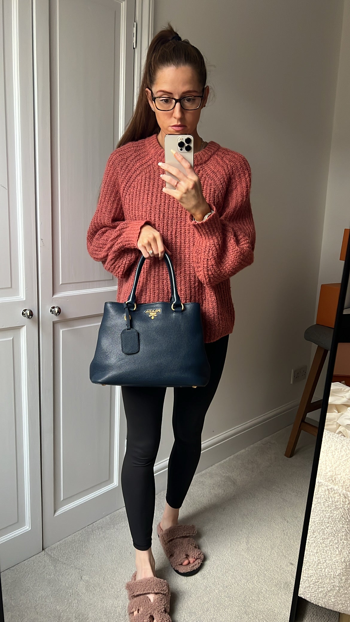 MATS　PRADA Vitello Daino 2way メタルハンドル Prada Blue Vitello Daino Two Way Tote – Addicted to Handbags