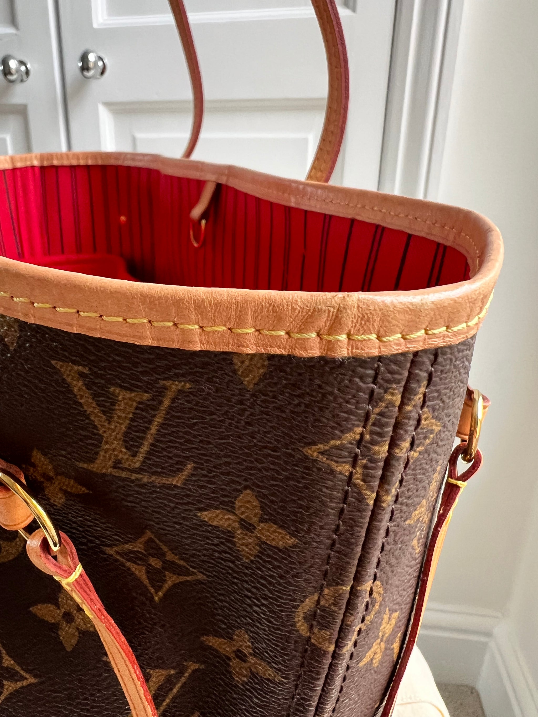 Mm Monogram Lv Neverfull Mm Red Interior Lv Neverfull Pink On Sale