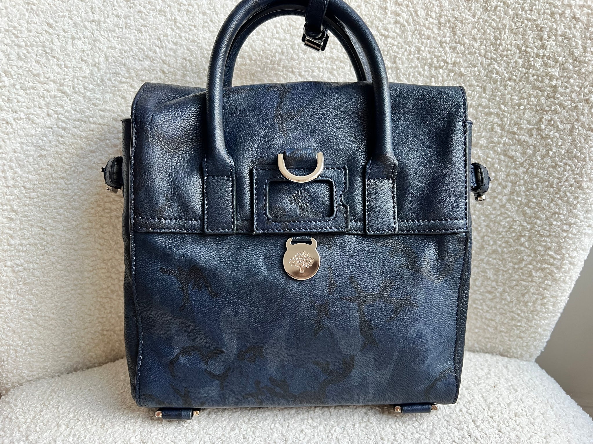 cara delevingne mini backpack Mulberry Mini Cara Backpack in Midnight Blue Camo Printed Goat (RRP £9 –  Addicted to Handbags