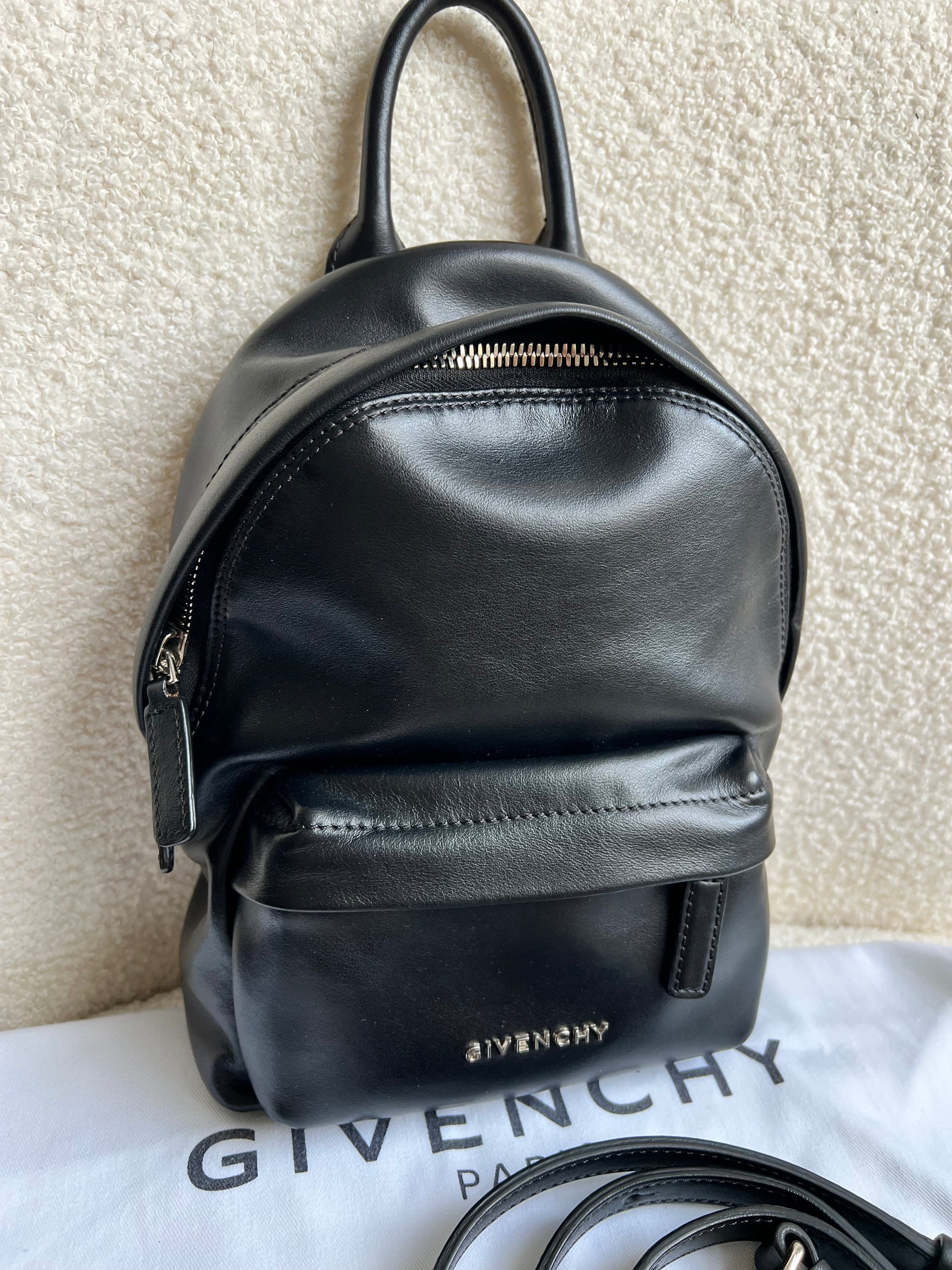 givenchy mini backpack Nano Black – Addicted to Handbags DEPARTMENT: ACCESSORIES Size:MUSTAD 4/0 making it an ideal Small Black Leather Backpack