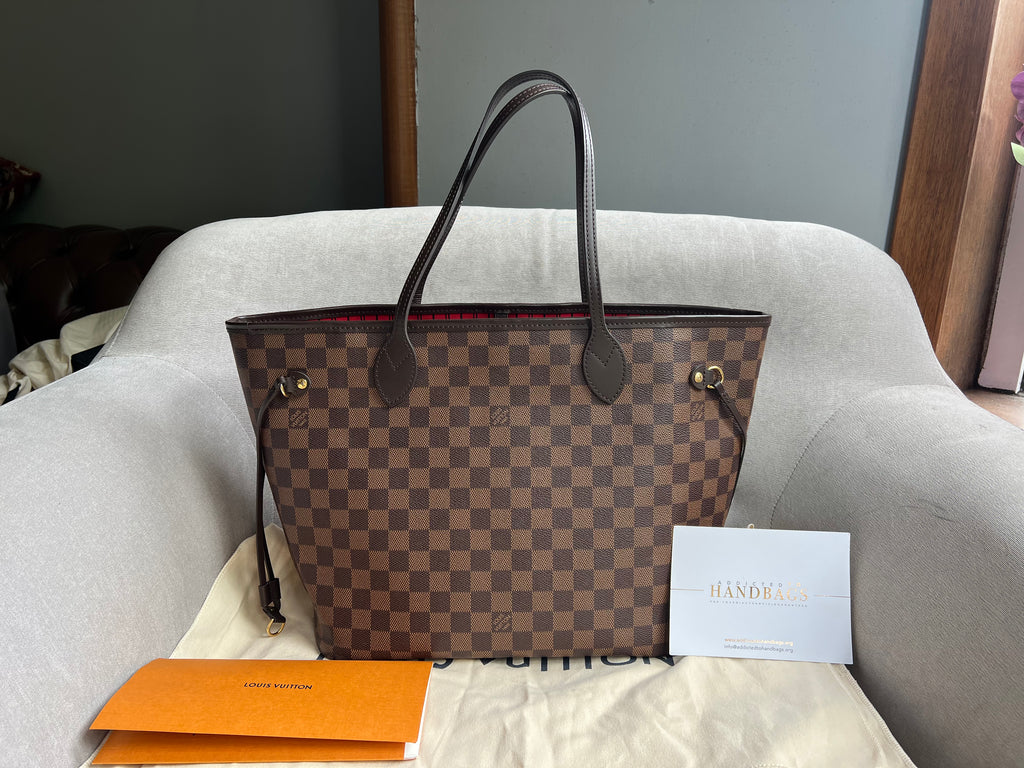 Thoughts on Neverfull MM and Victorine Wallet in Damier Azur? : r