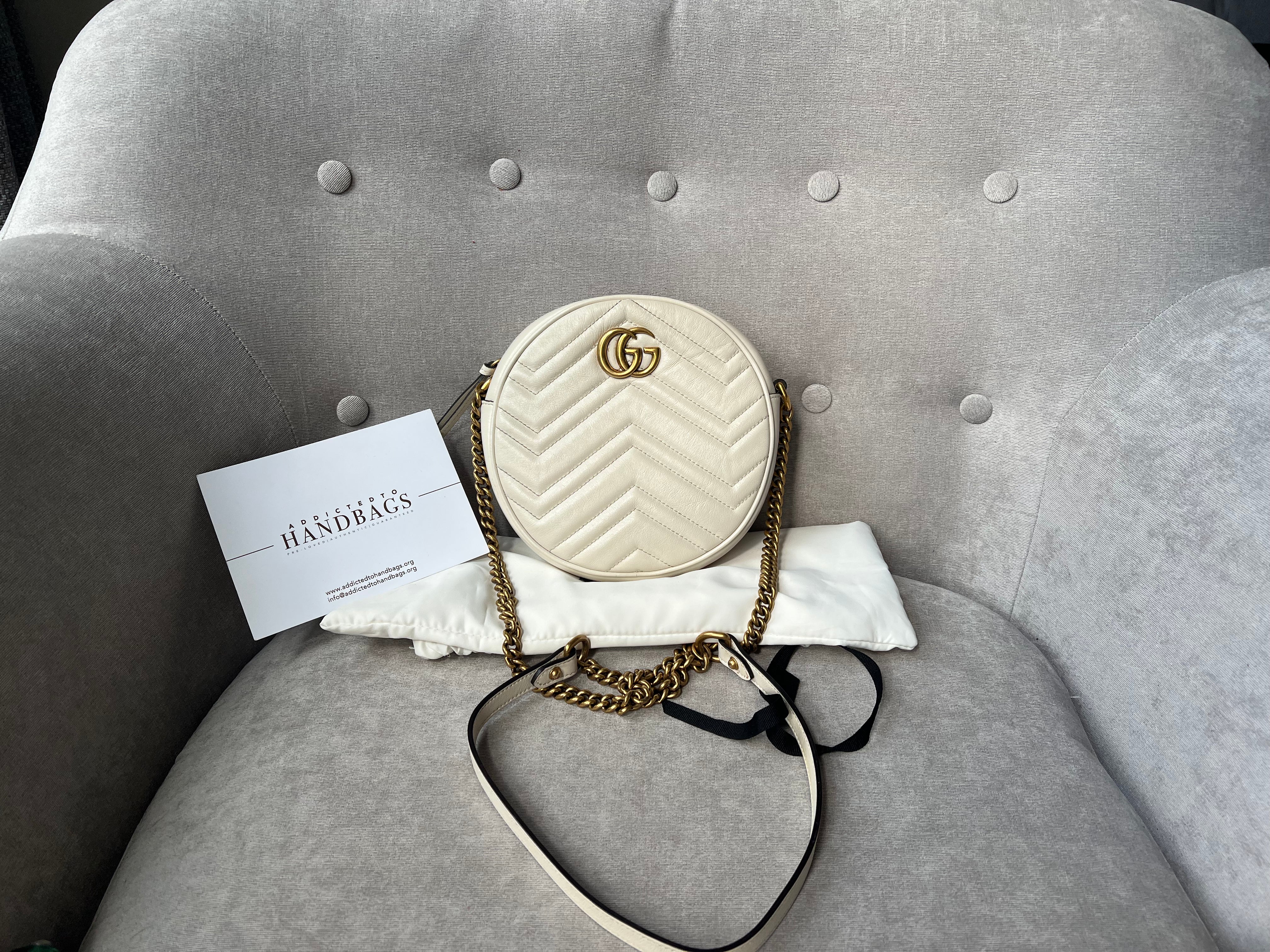 Gucci round white online bag